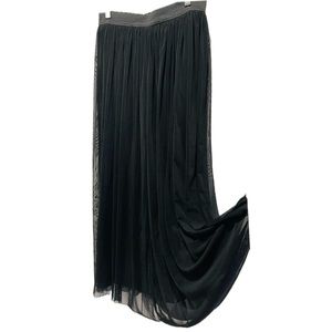 ✨2/$10✨Black Lined Skirt